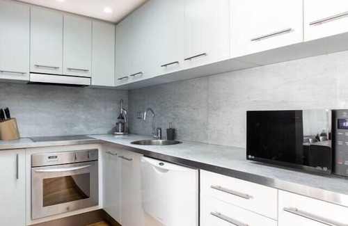 Redfern House | Redfern Retreat Contemporary Inner City Terrace