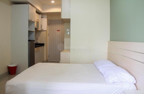 Pekayon Jaya Hotel | RedLiving Apartemen Grand Kamala Lagoon - Swastika F88 Group Tower Barclay North