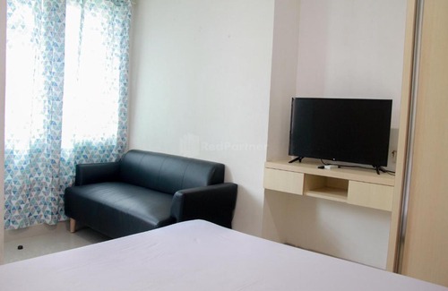 Pekayon Jaya Hotel | RedLiving Apartemen Grand Kamala Lagoon - Swastika F88 Group Tower Barclay North
