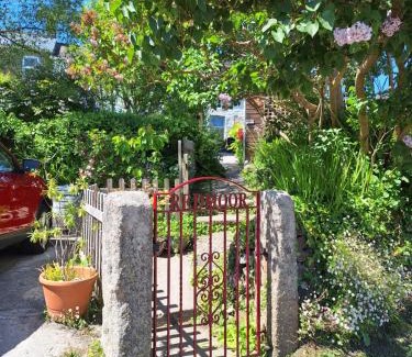 Carharrack House | Redmoor