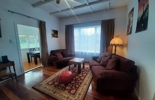 Matatoki House | Redwood: 3-bedroom country bungalown