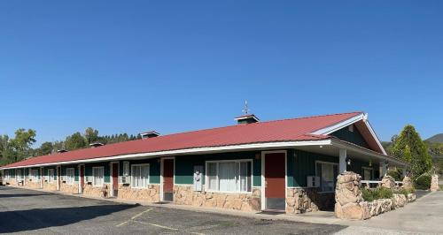 Paonia Hotel | Redwood Arms Motel