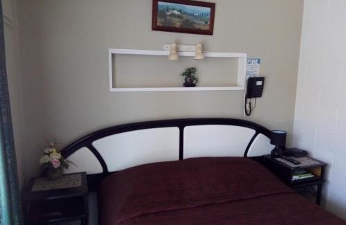 Levin House | Redwood Lodge Motel
