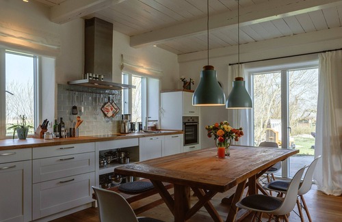 Uelvesbull House | Reetdachhaus Huus Uelvesbüll - Holiday apartment east