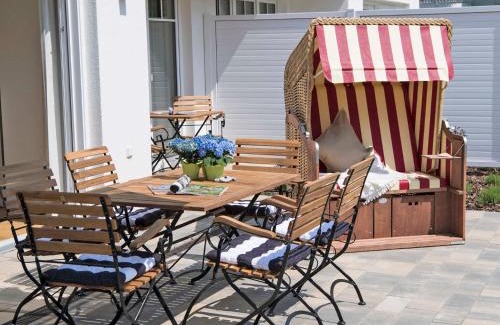 Lobbe Villa | Reetperle Lobbe - Ferienhaus mit Sauna (F 650)