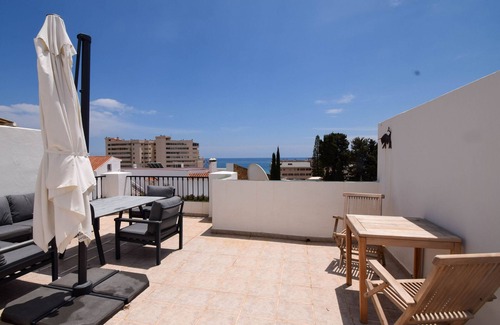 Torreblanca Ski Chalet | Ref 290: Townhouse with roof terrace ,pool sea view,& easy walk to the beach.
