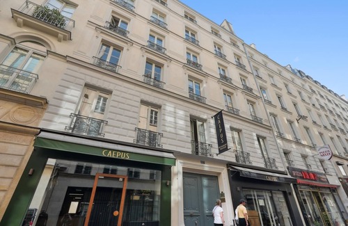 Quartier de la Place-Vendome Apartment | Refined Stay between Concorde and Place Vendome
