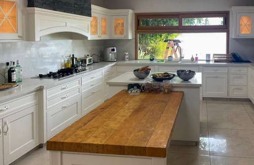 Poriya Illit Villa | Refined Villa With Sea Of Galilee Vistas