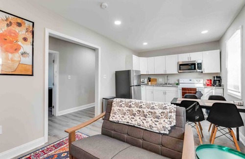Hopewell Apartment | Refreshing 2-Bedroom Home in Central Hopewell