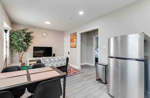 Hopewell Apartment | Refreshing 2-Bedroom Home in Central Hopewell