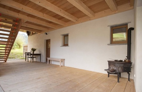 Notre-Dame-de-Bellecombe House | REFUGE DES PTITS LOUPS