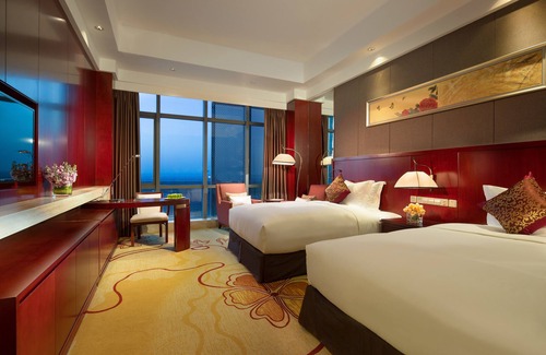 Weicheng District Hotel | Regal Airport Hotel Xian
