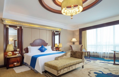 Houjie Hotel | Regal Palace Hotel