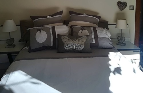 Caldearenas Cottage | Regálate PAZ Beautiful and romantic country house located in a beautiful environment