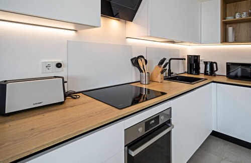 Lazise Apartment | Regarda - Casa Erika with big terrace, swimming pool, wifi