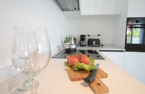 Lazise Apartment | Regarda - design apartment "Bamboo" in Lazise with pool, wifi