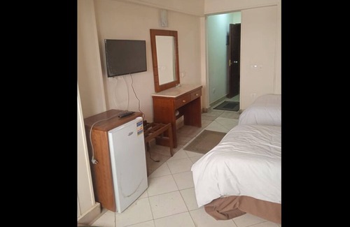 Al Duqqi Hotel | Regency Hotel