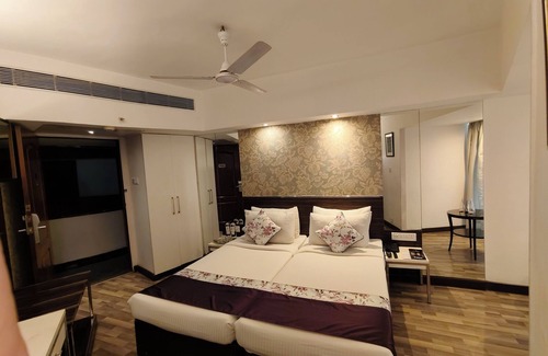Shivaji Nagar Hotel | Regenta Place Bangalore, Cunningham Road