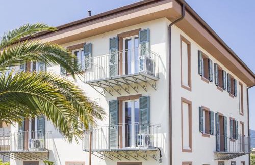 Borghetto Santo Spirito Apartment | Reginella - a few steps away from the beach