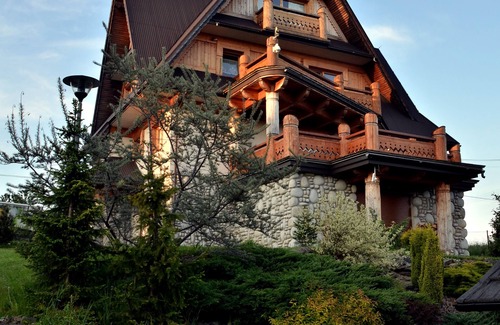 Bialy Dunajec Apartment | Regional-style apartment 89 qm with amazing views on Tatra mountains.