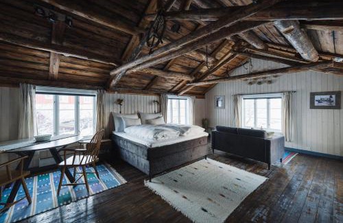 Reine Apartment | Reine Rorbuer - by Classic Norway Hotels