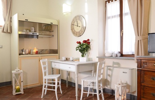 Montalto Bed & Breakfast | Relais Palazzo Paleologi - Secolo XIV