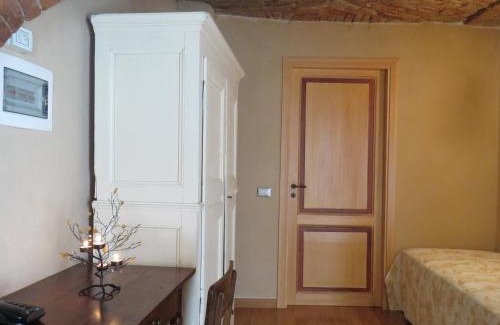 Montalto Hotel | Relais Palazzo Paleologi Sec.XIV