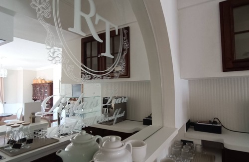 Baia Bed & Breakfast | Relais Tiaré Bed and Breakfast