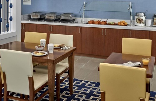 Sharonville House | Relax and Unwind! 3 Pet-friendly Units, Minutes to Chamberlin Park