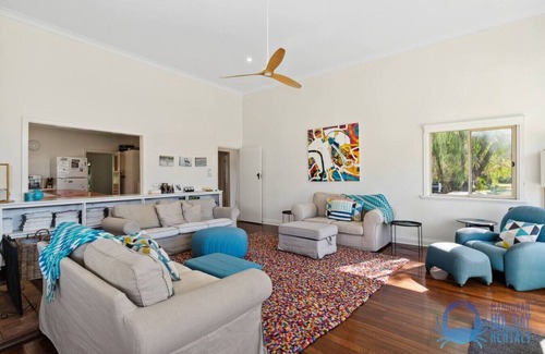 Dawesville House | Relax At Dawesville Estuary