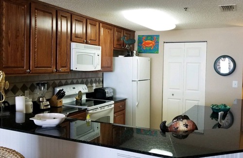 Fort Morgan Condo | Relax, At This Beautifully Decorated Condo With An Amazing View! Bristol 606.