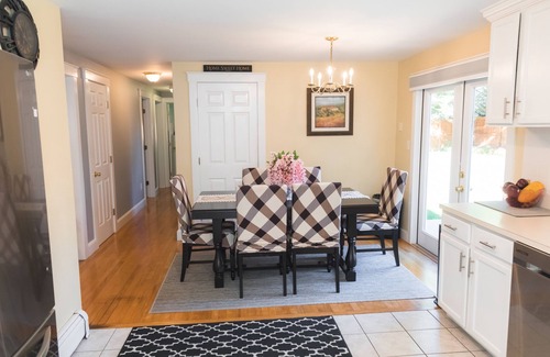 East Chop House | Relax by Oak Bluffs Harbor, enjoy your 3-bedroom East Chip retreat
