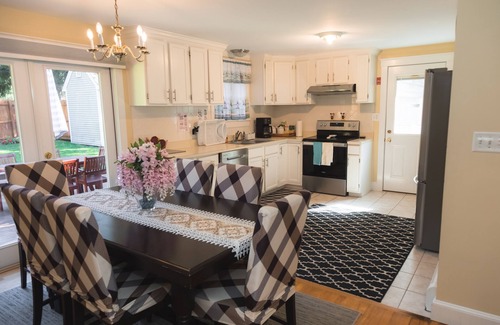 East Chop House | Relax by Oak Bluffs Harbor, enjoy your 3-bedroom East Chip retreat