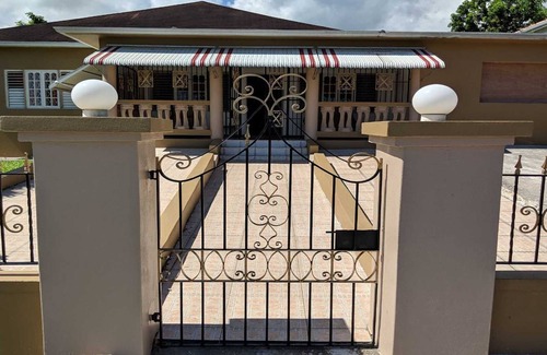 Ocho Rios Apartment | Relax & enjoy Ocho Rios the North Coast of Jamaica