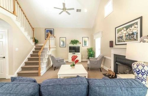 Lackey Resort | Relax in a Private Escape w/Whirlpool Tub & Garden Deck