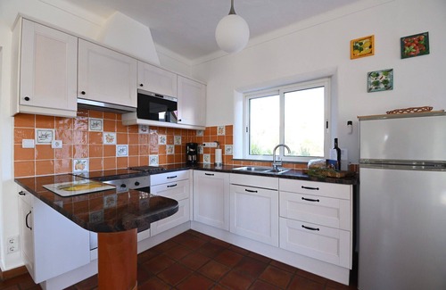 Olhao Apartment | Relax in a quiet, well-equipped apartment on a natural plot (2013).