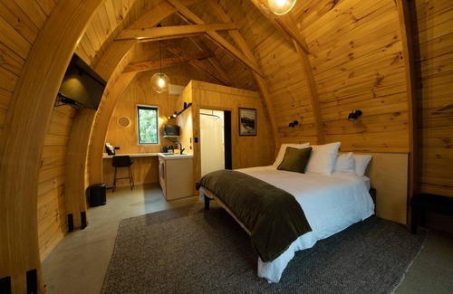 Ettrick Bed & Breakfast | Relax in Central Otago, Come and Explore the Teviot Valley