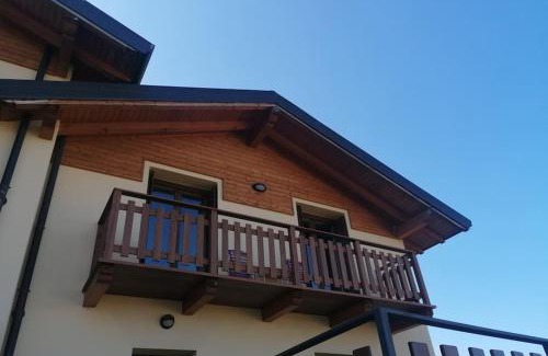 Pisogne Apartment | Relax in montagna con vista lago