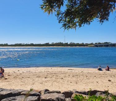 San Remo House | Relax in San Remo Pets Welcome