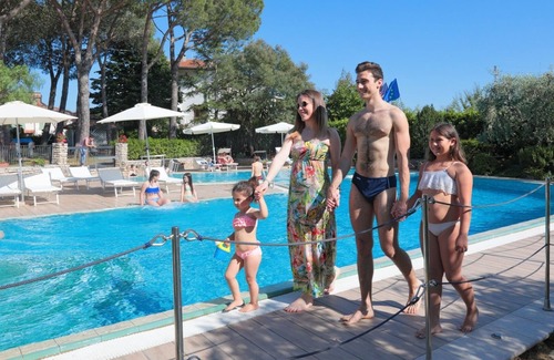 Crespina Apartment | Relax in the Tuscan countryside . Camelia
