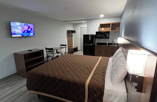Channelview Hotel | Relax Inn
