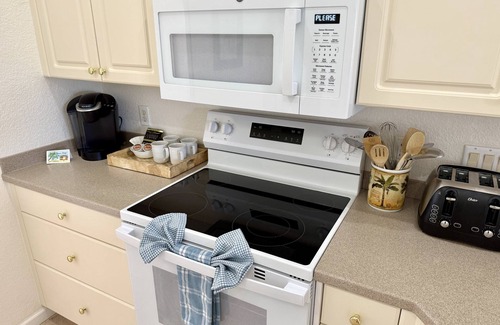 Long Meadow House | * Relax, recharge, and make unforgettable memories! *