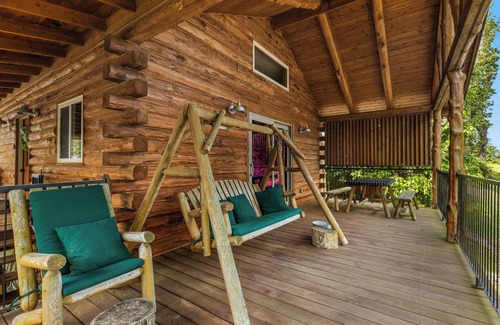 Sylvan Shores Cabin | RELAX, REJUVINATE, REVITALIZE!