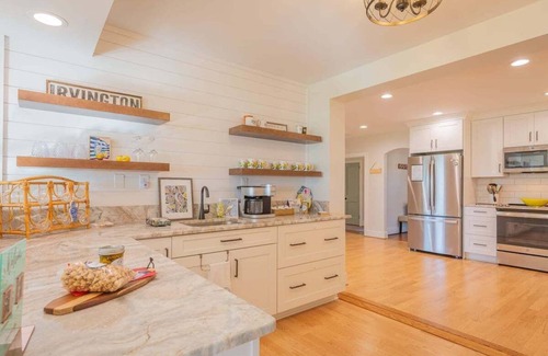 Irvington House | Relax Water View Bike Walk 2 Town and Tides Inn