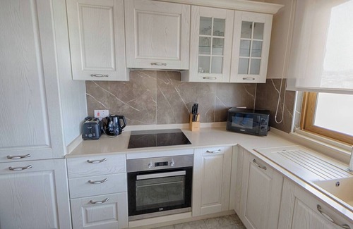 Mellieħa Heights Apartment | Relax with the whole family at this peaceful place to stay