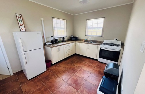 Mon Pos House | Relax with the whole family at this peaceful place to stay.