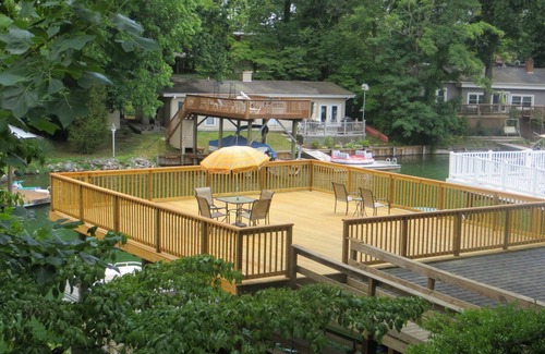 New River House | Relaxation and family fun!nLakefront On A Quiet Cove At Claytor Lake