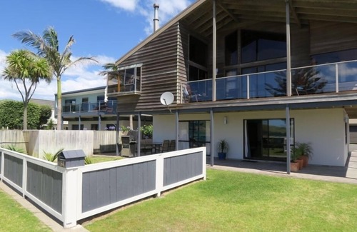 Ohope Condo | Relaxation facing the sea