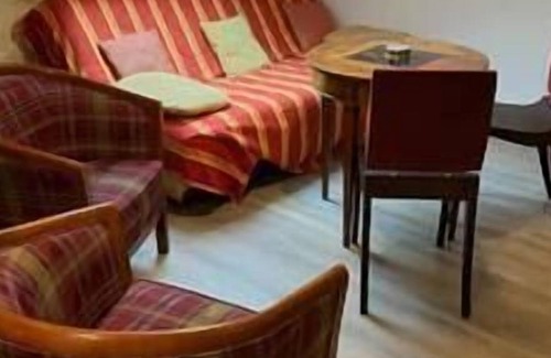 Bourg-des-Maisons Cottage | Relaxation in the Dordogne, Cozy house with swimming pool