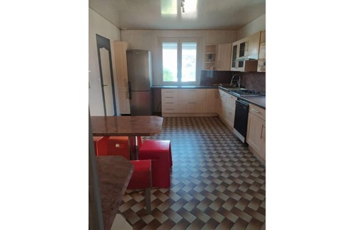 Briare House | Relaxation, jacuzzi sauna billiards private swimming pool